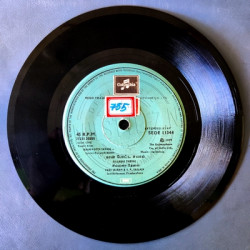 Disc-II_Side-One7ac9c28f6e4e75f2.th.jpg
