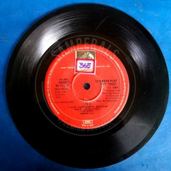 Side-One_Disc1.th.jpg
