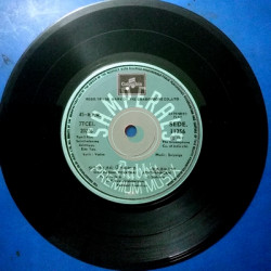 Side-Two9afdaa4e2e4c1ed9.th.jpg